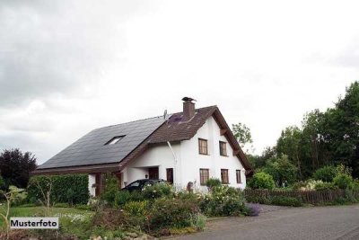 Freistehendes Einfamilienhaus nebst Balkon