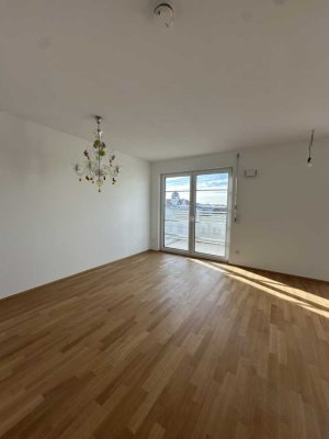 Lichtdurchflutete Dachterassenwohnung Erstbezug