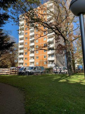 Parkstadt / Bogenhausen:  1-Zimmer Apartement mit Loggia