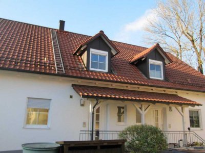 gepflegtes Wohnhaus mit 3 Wohneinheiten - ZFH in DH-Bauart + 1 ELW - ideal für die Mehrgeneration-Fa