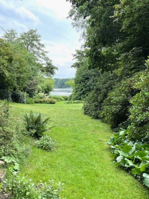 Möblierte Wohnung Nähe UNI, gerne Studenten, für ein Jahr - Terrasse, Wakenitzblick - ruhige Lage