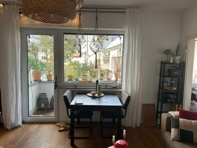 Tauschwohnung: 1,5 Zimmerwohnung mit Balkon zum Tausch gegen 1,5/2 Zimmerwohnung