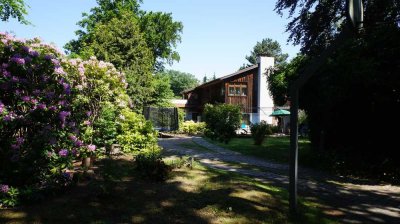 Charmantes Einfamilienhaus mit Einliegerwohnung und 7 Zimmern in Toplage Lüneburg-Wilschenbruch