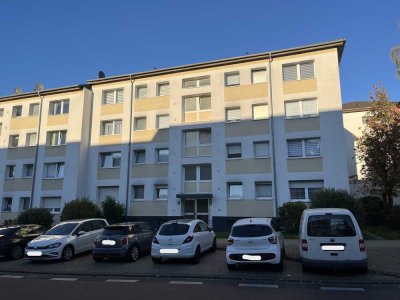 Moderne 3-Zimmer-Wohnung mit Balkon in stadtnaher Lage, Aachen-Forst.