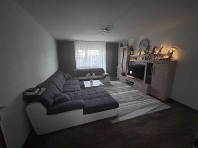 Exklusive, gepflegte 3-Zimmer-Wohnung mit Balkon, EBK und Garage in Villingen-Schwenningen