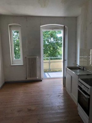 Schöne Wohnung mit Charme und Balkon, ruhiger Innenhof!