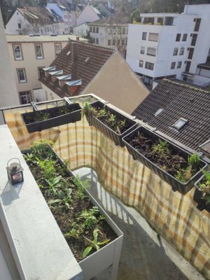 Attraktive 2-Raum-Wohnung mit EBK und Balkon in Saarbrücken