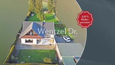 Geräumiges Einfamilienhaus mit viel Potenzial auf ca. 3.055 m² Grundstück!