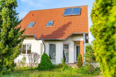 Gepflegtes Einfamilienhaus mit sonnigem Garten in idyllischer Lage von Ludwigsfelde