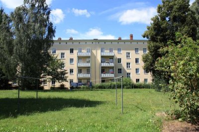 In ruhiger Seitenstraße gelegene 2-Raum-Wohnung mit Balkon