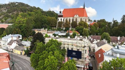 KIRCHENGASSE 1 II PRESTIGE UND ELEGANZ II WOHNUNGEN IN DENKMALGESCHÜTZEM MÖDLINGER STADTJUWEL II FUSSGÄNGERZONE