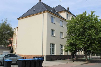 komplett sanierte 4Raum-Wohnung mit Balkon Süd/West gehobene Innenausstattung