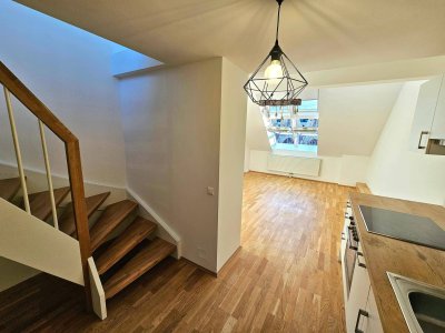 CHARMANTE 2-ZIMMER MAISONETTE-WOHNUNG MIT DACHTERRASSE