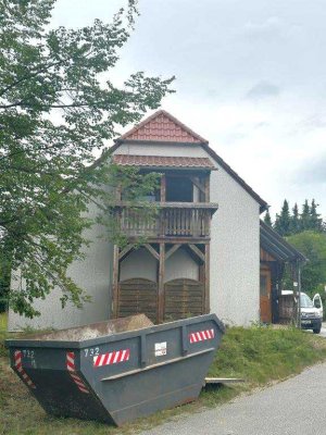 Sonniges Reihenendhaus für Handwerker in idyllischer Lage