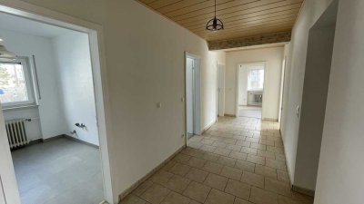 4-Zimmer-Wohnung mit Balkon in Rodenbach