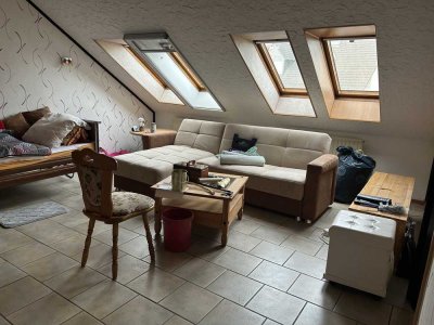 Kleines Zuhause mit großem Grün (Erbpacht)