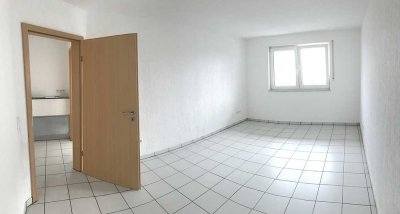 Gepflegte 2-Zimmer-EG Wohnung mit Balkon in Aurachtal