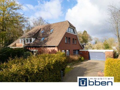 Großzügiges Einfamilienhaus mit durchdachter Architektur und lichtdurchfluteten Räumen