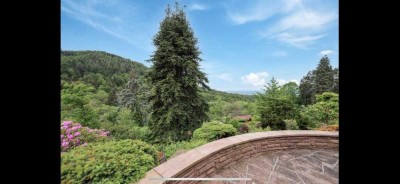 Modernes Einfamilienhaus mit traumhafter Aussicht in ruhiger Lage