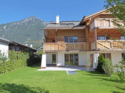 Exklusive 3 Zimmer Chalet-Wohnung im Erdgeschoss in TOP Lage