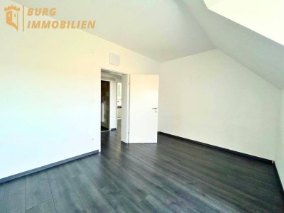 BLICK INS GRÜNE: 4-Zimmer-Wohnung mit LOGGIA &amp; PARKPLATZ nahe ST.PÖLTEN