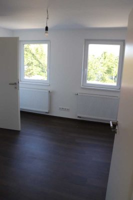 Attraktive, modernisierte 3-Zimmer-Wohnung mit gehobener Innenausstattung und Küche in Braunschweig