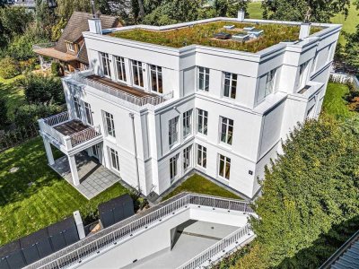 Penthouse -neu und bezugsfertig- am botanischen Garten und Polo Platz in Klein Flottbek