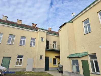 3 Zimmer Wohnung im Ortsszentrum - Holzofen