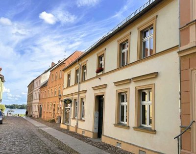 2 Zimmer-Dachgeschosswohnung in Seenähe am Neuen Markt