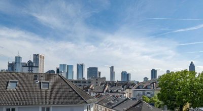 Bezaubernde Dachausbau-Wohnung im klassischen Altbau