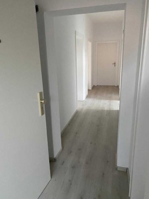 4-Zimmer Wohnung mit Balkon