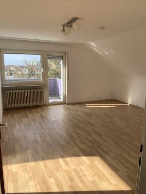 Attraktive 2-Zimmer-Wohnung zur Miete in Heddesheim