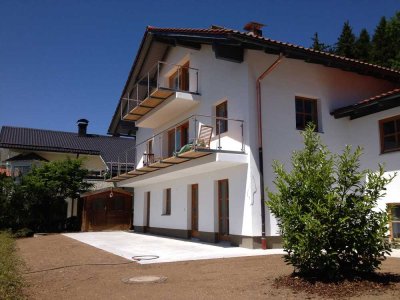 3-Zimmer-Terrassenwohnung mit Bergblick