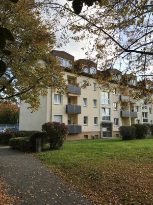 Wieder da: Großzügige, zentral gelegene Dachgeschosswohnung auf dem Heilsberg