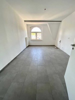 Helle, neuwertige Altbau Wohnung