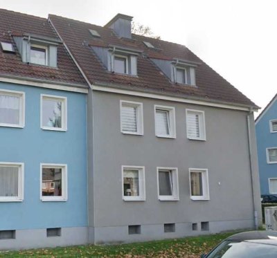 Großzügige 3 Zimmer-Wohnung mit Balkon