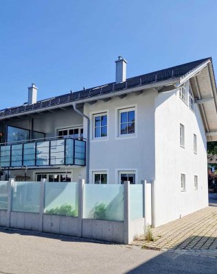 Modernes Stadthaus (Doppelhaushälfte) im Herzen von Bad Aibling!