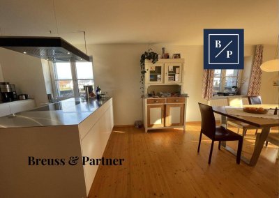 Modernisiertes Einfamilienhaus mit traumhaftem Garten und riesiger Südterrasse in Lustenau