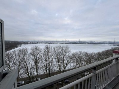 Exklusives Apartment zur Erstvermietung nach Komplettsanierung (inkl. Küche)