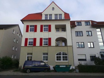 Moderne 2-Zimmer-Erdgeschoßwohnung mit Einbauküche und Balkon