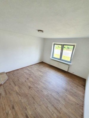 Renovierte 3-Zimmer-Wohnung im ländlichen Umfeld