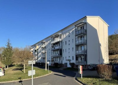 4-Raum-Wohnung mit Balkon in ruhiger Waldrandlage