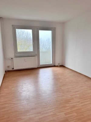 reserviert !! // tolle 3 Zimmer Wohnung im 2. OG //