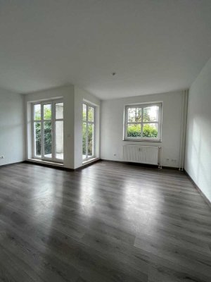 JETZT ZUSCHLAGEN! Moderne 3 Zimmer Wohnung mit Terrasse!