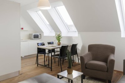 4 Zimmer Dachgeschoss - Maisonette Wohnung nähe Wien Meidling; teilmöbliert