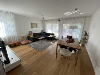 Tolle 3-Zimmer Wohnung in Griesheim  (Aufzug/TG/WK)