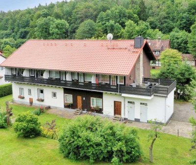 Gepflegtes Haus mit fünf Ferienapartments in idyllischer Lage...