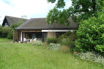 großzügiges Zweifamilienhaus mit Weitblick