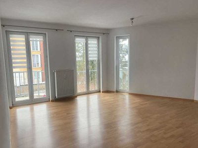 Helle 2-Zimmer-Wohnung mit Balkon und Keller in ruhiger Neubausiedlung bei Nauen