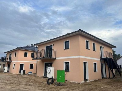 Wohnung mit Balkon im 1. OG Stadtvilla